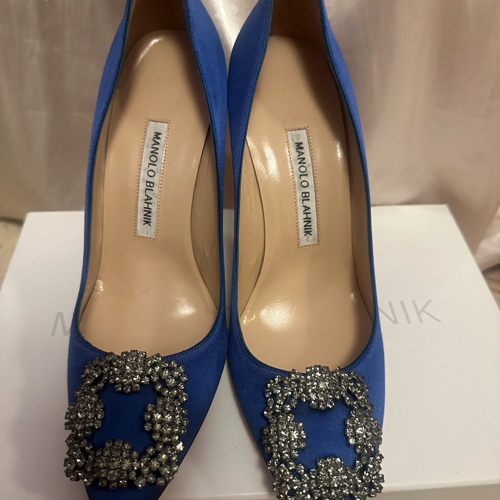 Manolo Blahnik Hangisi Blue Satin Jewel Buckle Pumps